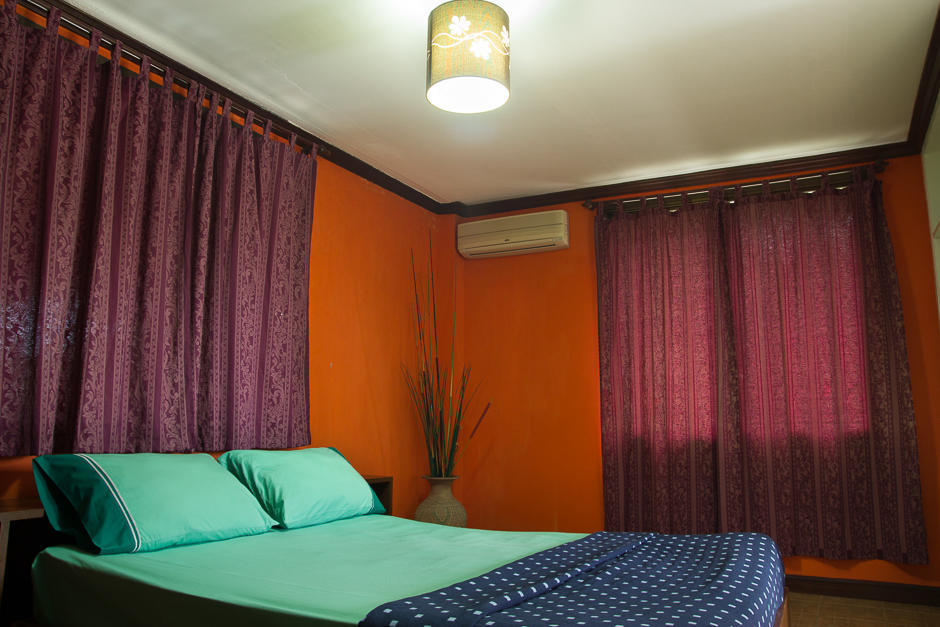 At Ease Guesthouse Pattaya Room photo